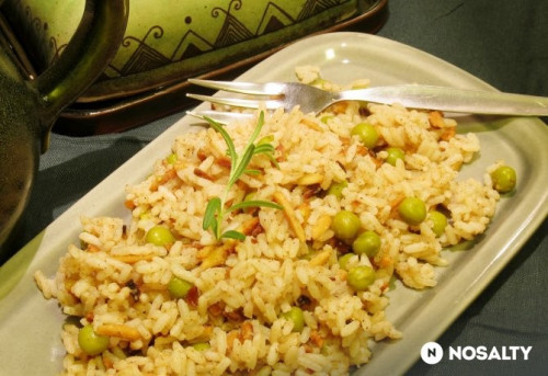 Mandulás fűszeres indiai rizs